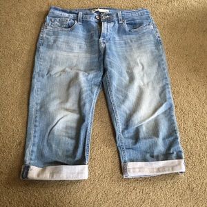 Levi’s denim jean capris